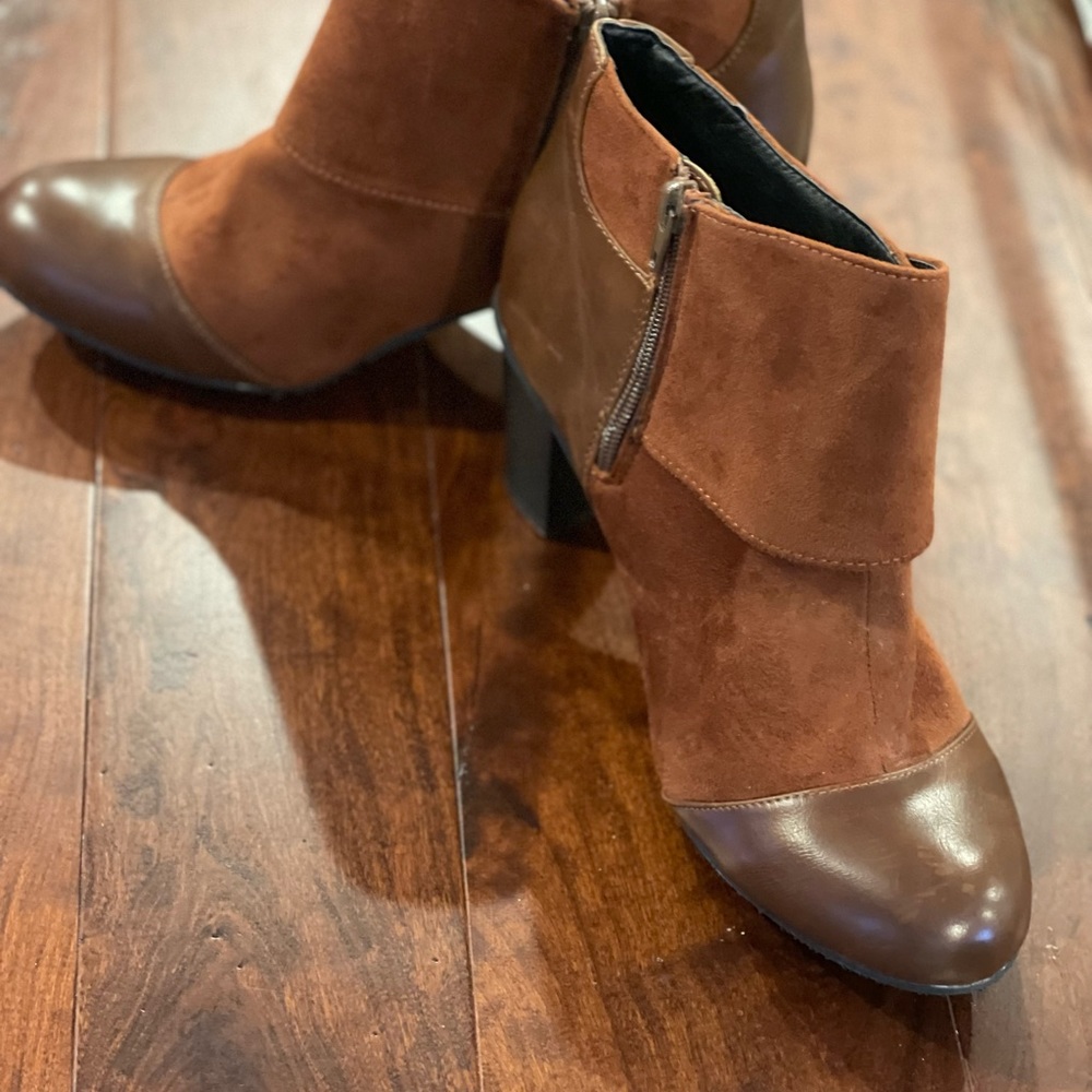 Kathy Morbido Suede/Leather Boots Size 9